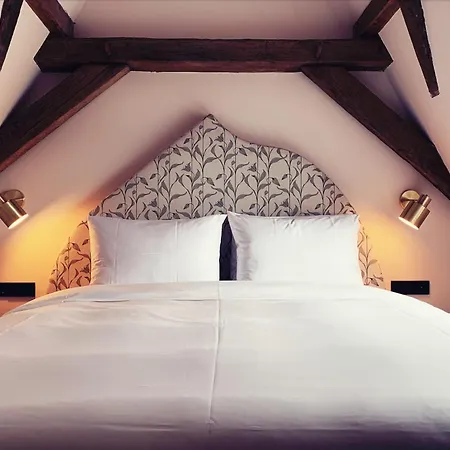 Relais & Chateaux Weeshuis Gouda-2