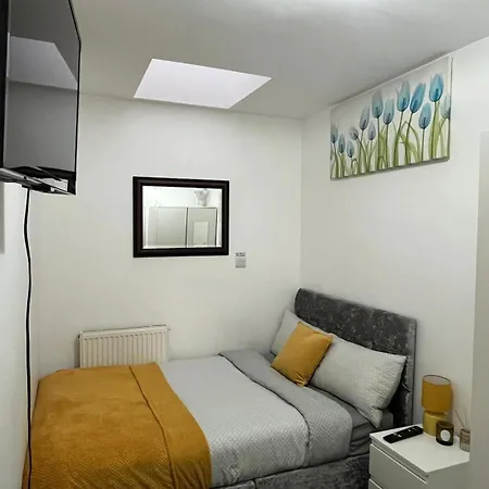 Home Away-2