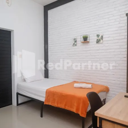 Rumah Daun Timoho Yogyakarta RedPartner-2