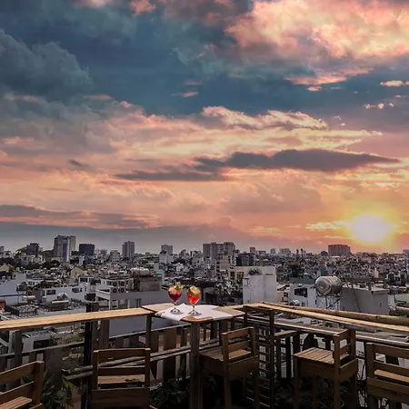 The GK House: Eco-Friendly Central Hostel with Rooftop Views-3