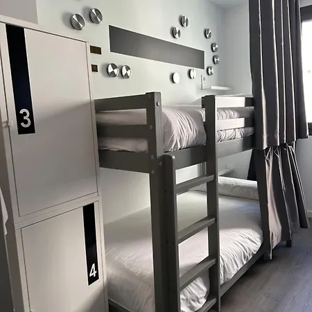 Hostel Alicante A-Cero Living-2