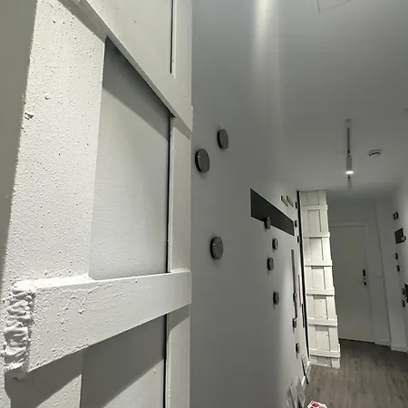 Hostel Alicante A-Cero Living-3