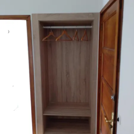 Hostal Residencia Presidente-3