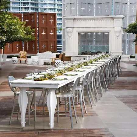 *W Icon Brickell- Luxury 2Br Highrise Corner Condo**-2
