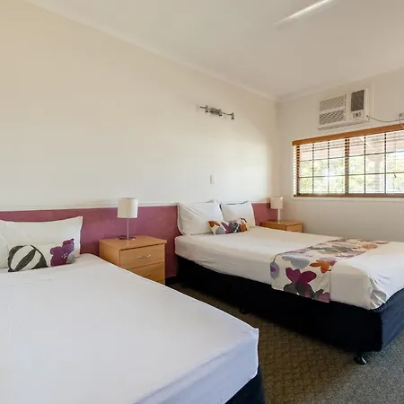 Landsborough Lodge Motel-3