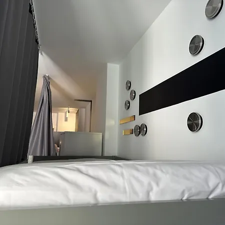 Hostel Alicante A-Cero Living-3