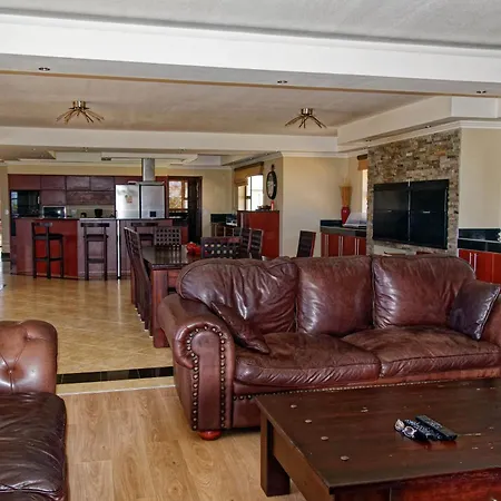Palazzo Gardens -Self Catering Guesthouse-3