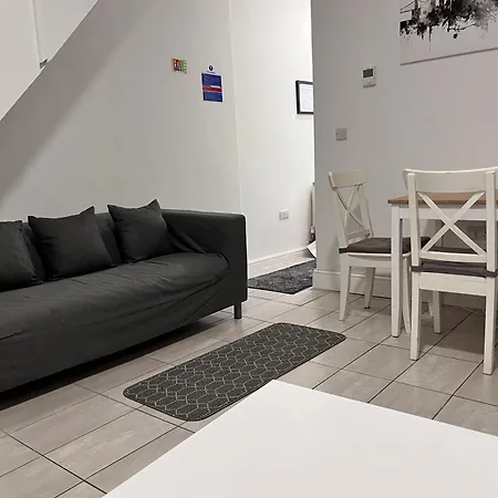 Meadow Street En-Suite Rooms-2