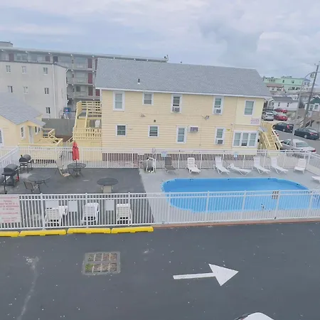 Dry Dock Motel-3
