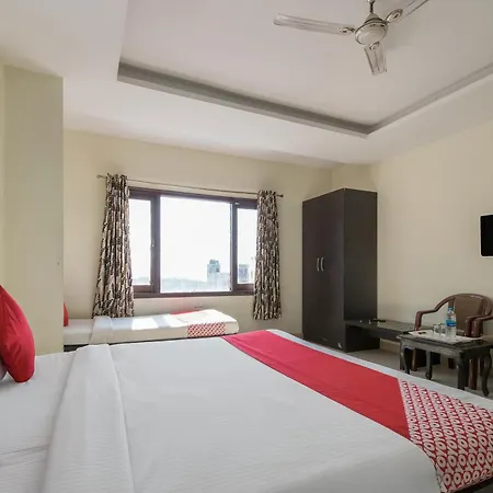 Oyo Hotel Triund Regency-2