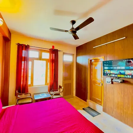 Grand View Lodge And Restaurant Dharamshala - Partial Prepayment Required To Confirm Booking-2