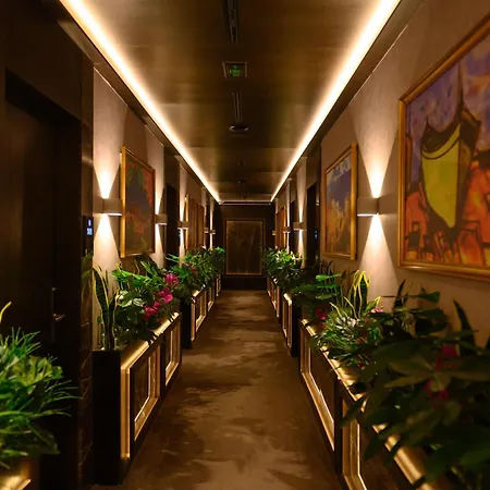 Hotel Macedonia Square-3
