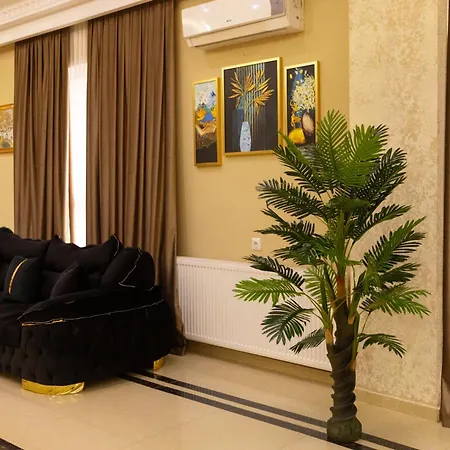Hotel Grand Palace-2