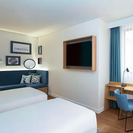 Hampton By Hilton Istanbul Sirkeci-3
