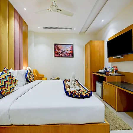 Classio Royale By Io Hotels Near Golden Temple-3