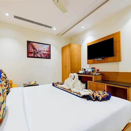 Classio Royale By Io Hotels Near Golden Temple-2
