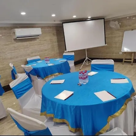 Hotel Airport Inn Plaza Near Delhi Airport Aerocity-2