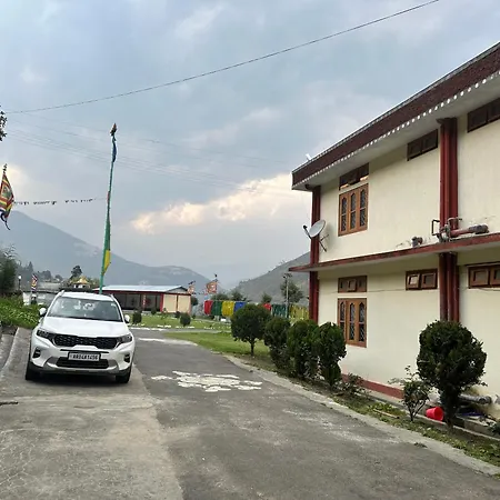 Tashi Homestay Dirang-3