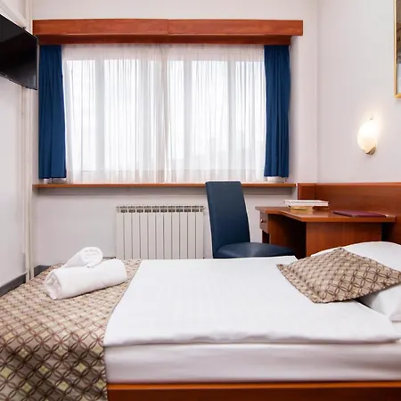 Hotel Neboder-3