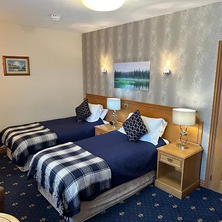 The Glen Hotel Newtonmore - Rooms, Bar & Restaurant-2