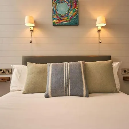 Port William Inn-3