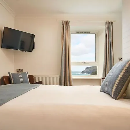 Port William Inn-2