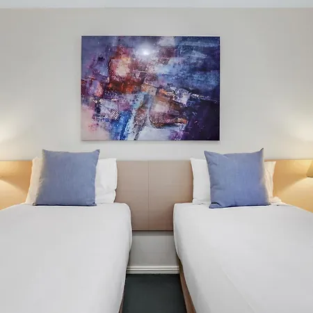 Terralong Terrace Apartments-2