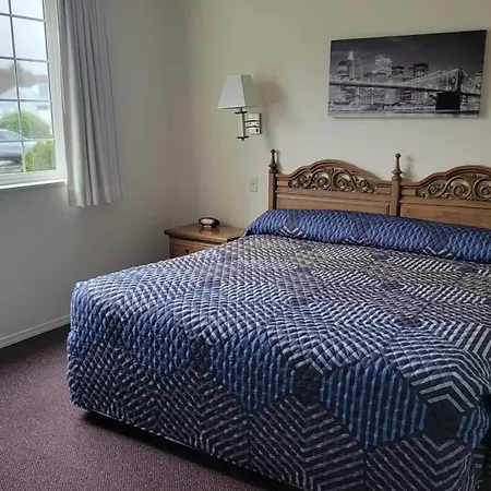 Oceanview Inn And Suites-3