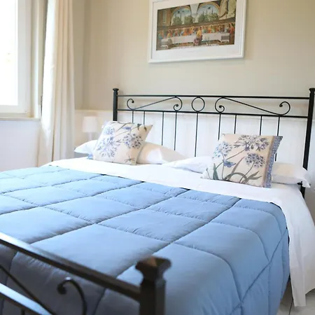 Corso Garibaldi Art Suites-3