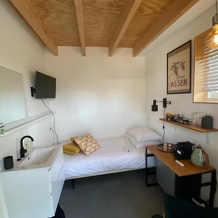B&B Hoogeveen Centraal-2
