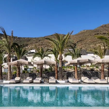 Palm Island Suites-3
