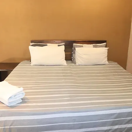 Nomanini Guest House Nelspruit-2