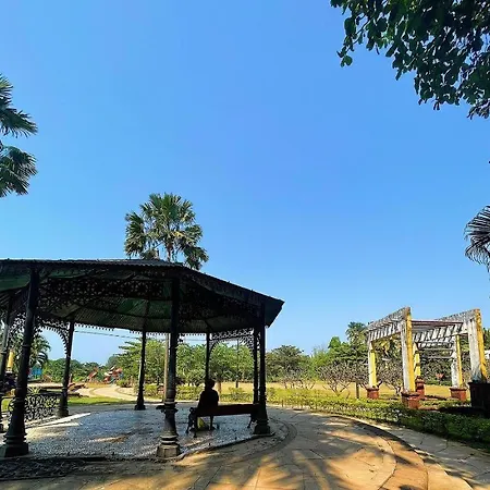 Felix Homestay Enclave-2