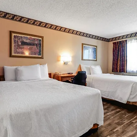 Knights Inn Madera-3