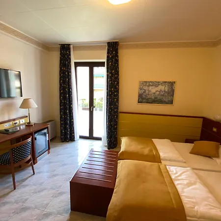 Hotel Villa Olivo Resort 3S-2