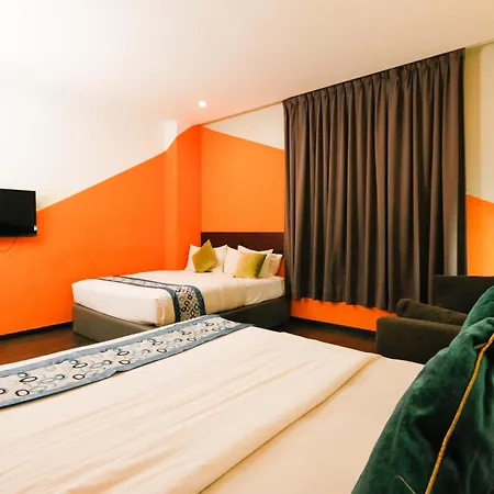 Swing & Pillows - Golden Roof Hotel Ampang, Ipoh-3