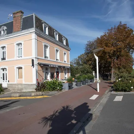 Au Bout Du Quai-3