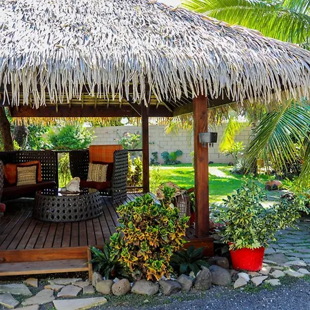 Fare D'Hotes Tutehau-2
