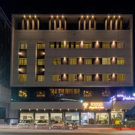 Hotel Vrindavan Deluxe Kolhapur Near Central Bus Stand-3