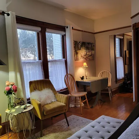 The Walnut Grove Bnb-3