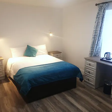 Imperial Accommodation Tralee-2