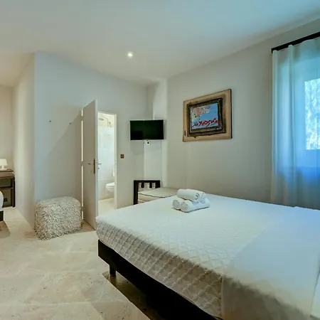 Hostellerie Le Paradou-2