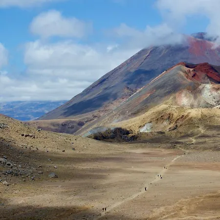 Adventure Lodge And Motels And Tongariro Crossing Track Transport-3