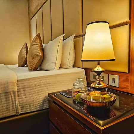 Uva Meridian Bay Resort & Spa-2