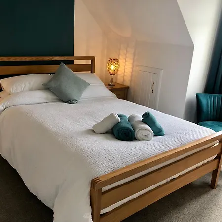 Knoll Guest House-3