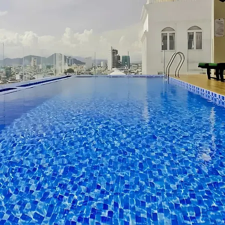 Central Hotel & Spa Danang-2