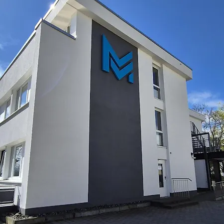 Melvi Hotel Goeppingen-3