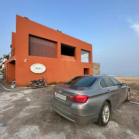 Izi Beach Stay Mahabalipuram-3