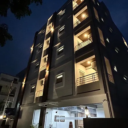 Palladium Luxury Suites Financial District Unit II-3