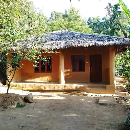 Cosmic Mud House Kanthalloor-3